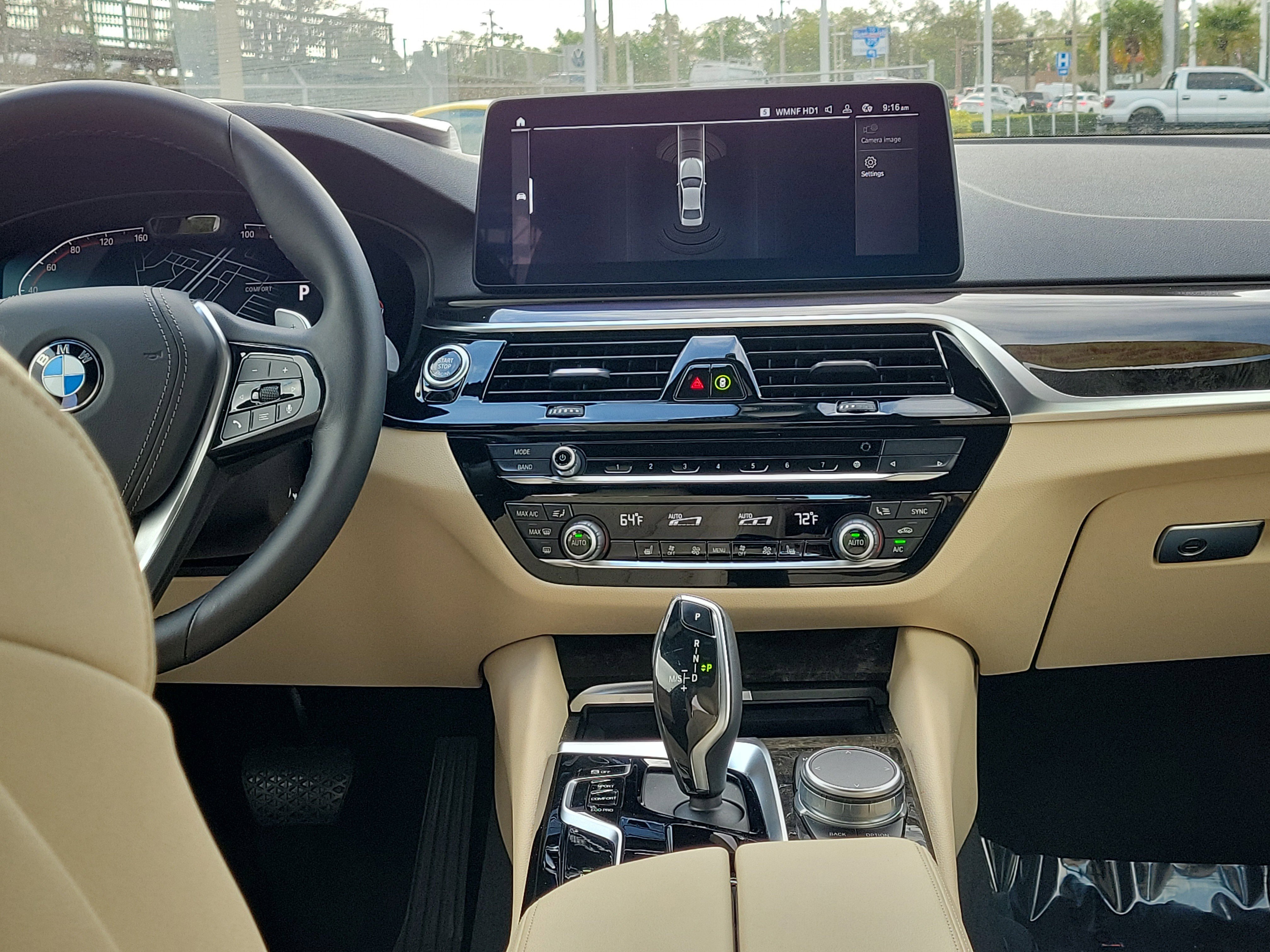 Used 2022 BMW 540i w/ Premium Package image 16