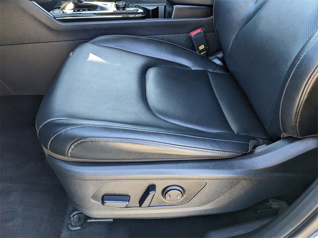 Certified 2024 Kia Sportage EX image 21