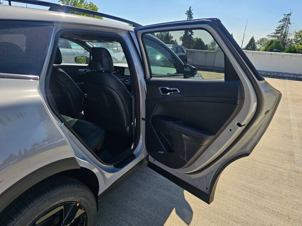 New 2026 Kia Sportage X-Line w/ X-Line Technology Package AWD/4WD image 26