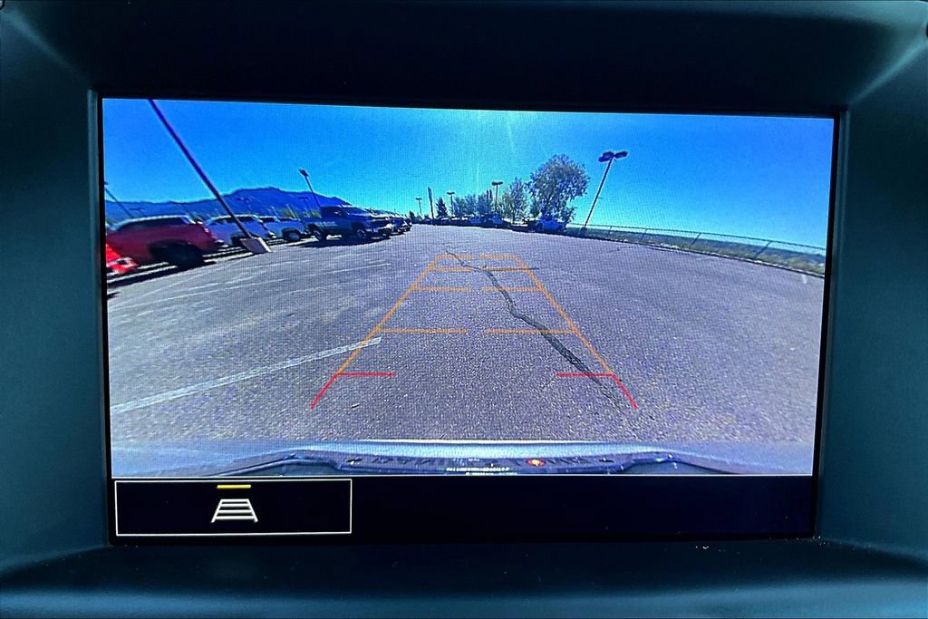 Used 2023 GMC Terrain AT4 image 23