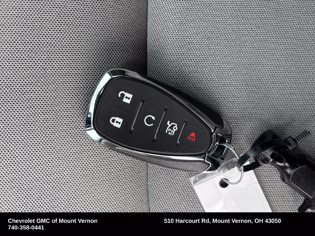 Used 2021 Chevrolet Camaro LT RWD image 30
