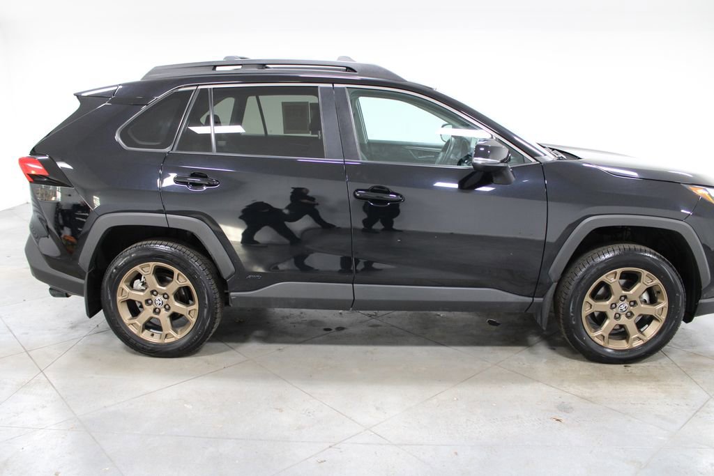 Used 2024 Toyota RAV4 AWD Hybrid image 11