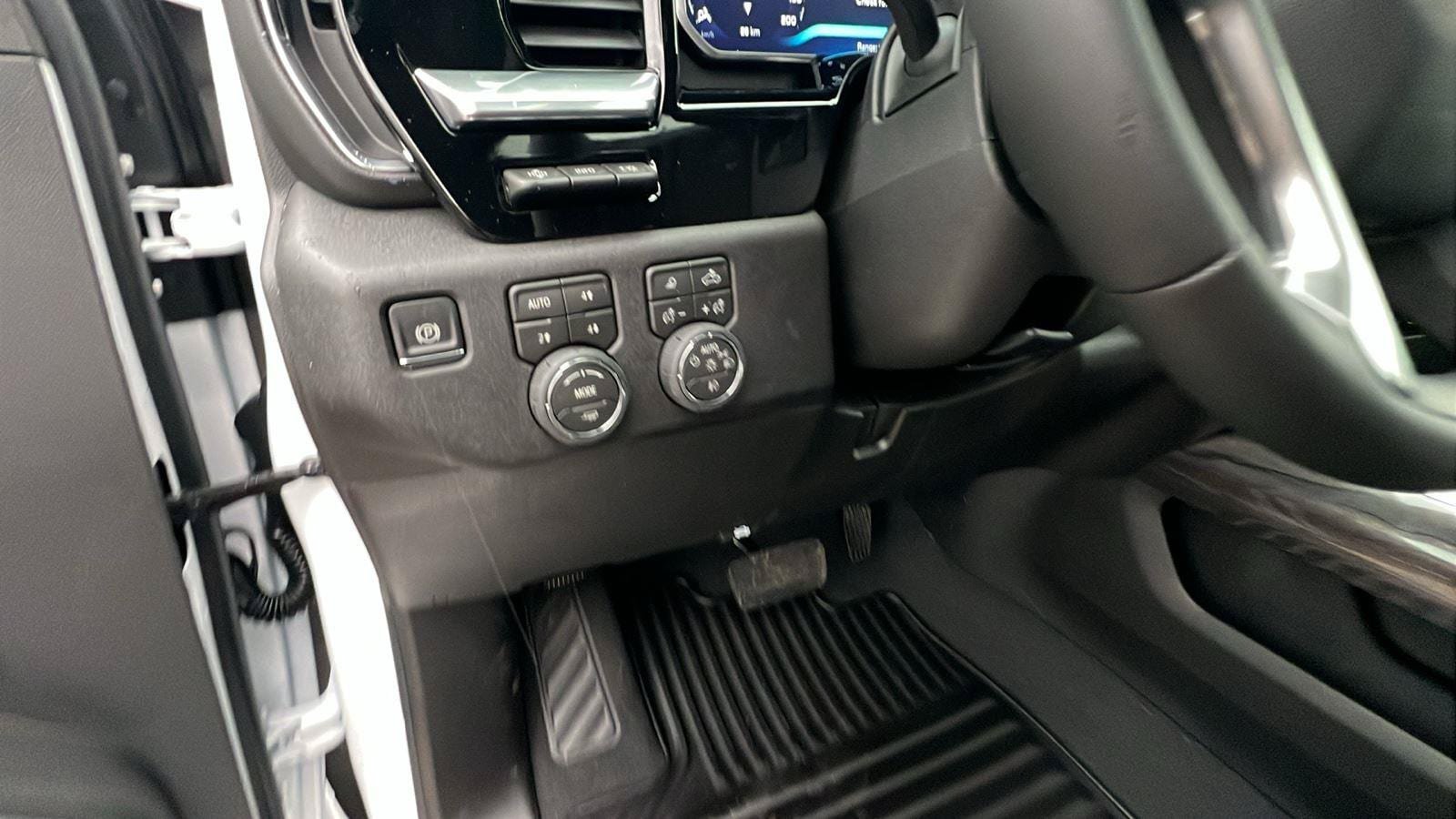 New 2026 Chevrolet Silverado 3500 LTZ w/ LTZ Plus Package AWD/4WD image 20