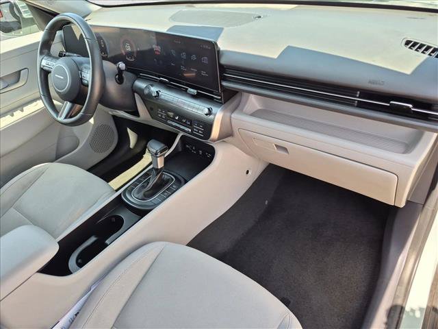 Used 2024 Hyundai Kona SEL AWD/4WD image 19