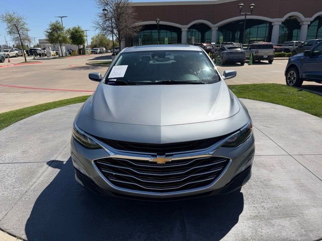 Used 2024 Chevrolet Malibu LT image 2