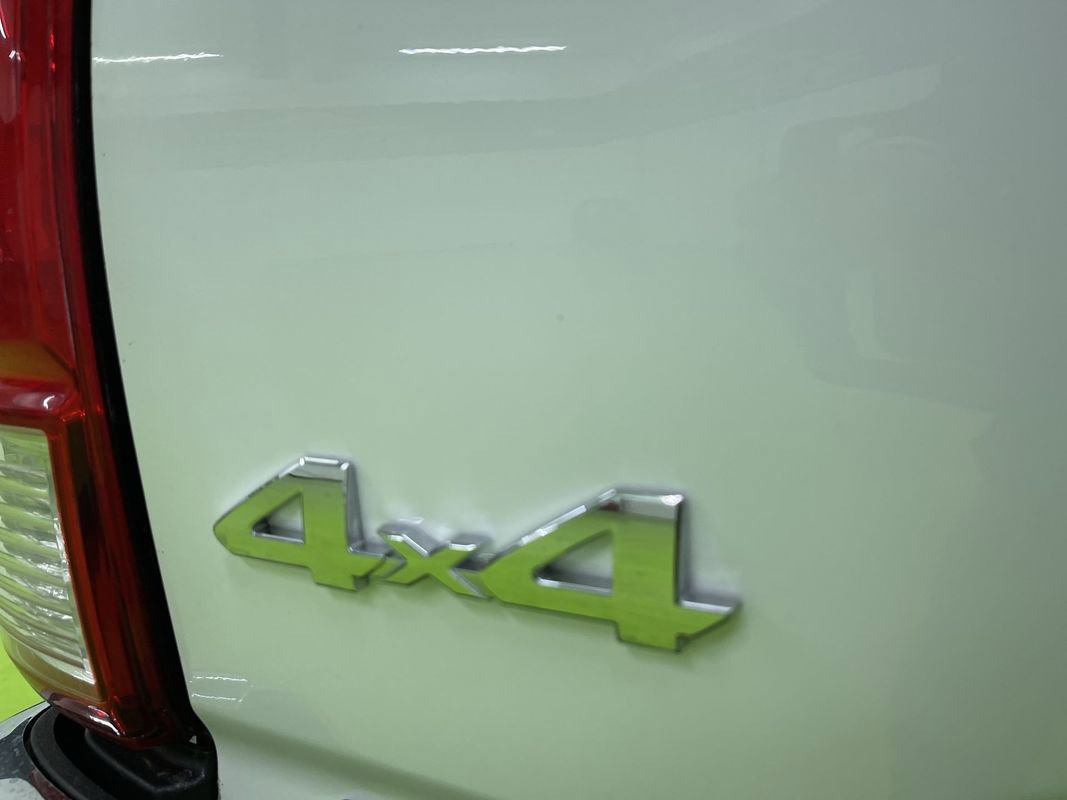 Used 2017 Toyota Tacoma SR5 image 14