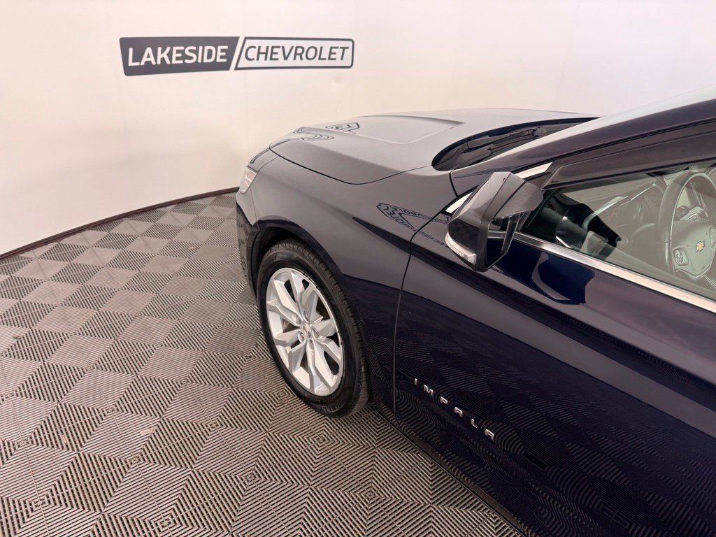 Used 2018 Chevrolet Impala LT FWD image 15
