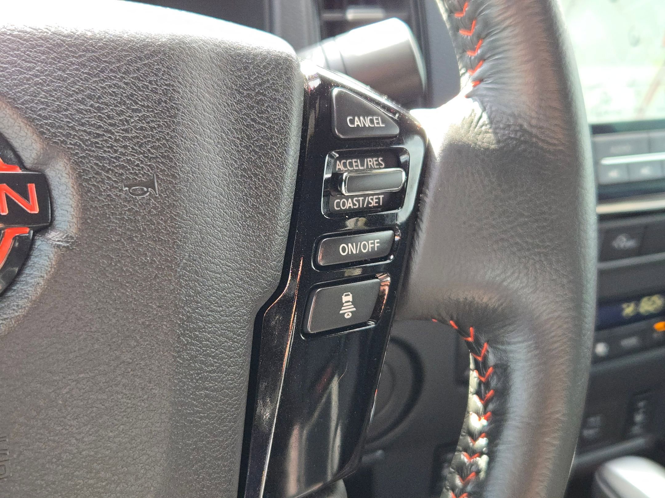 Used 2024 Nissan Frontier Pro-X w/ Pro Premium Package image 22