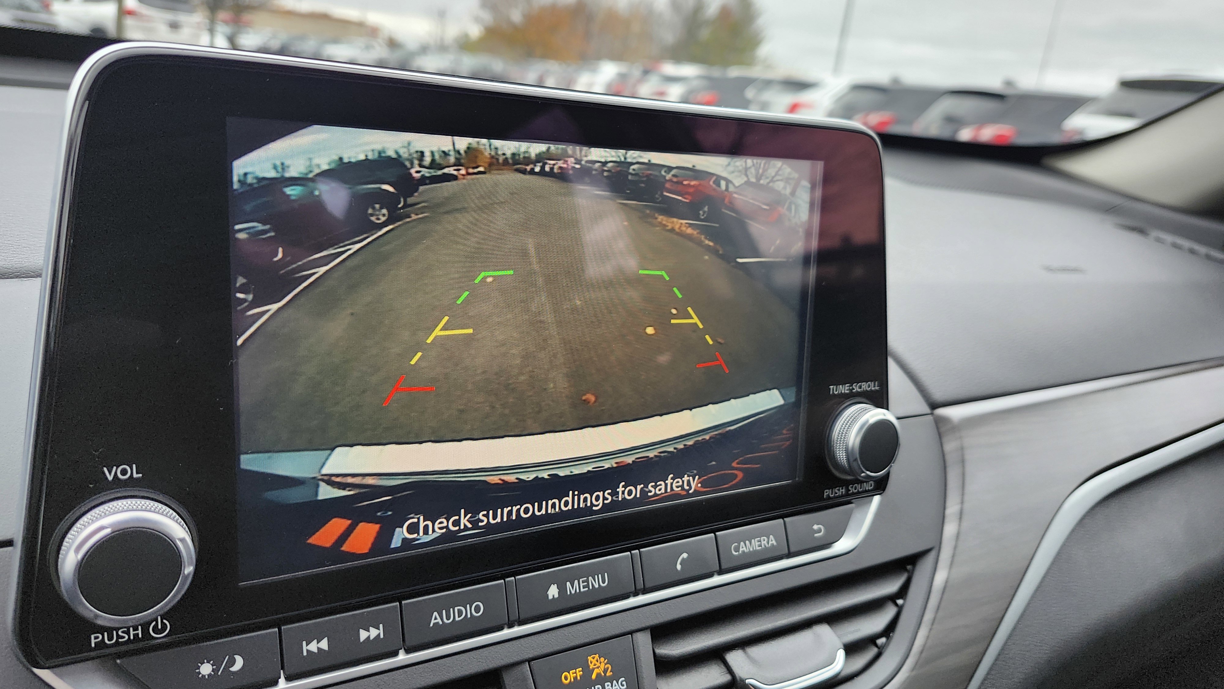 Used 2023 Nissan Altima 2.5 SV image 2