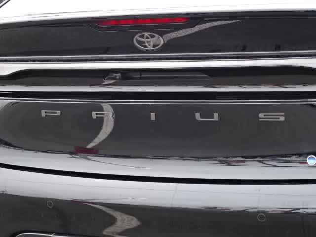 Certified 2026 Toyota Prius Plug-In Hybrid FWD image 10
