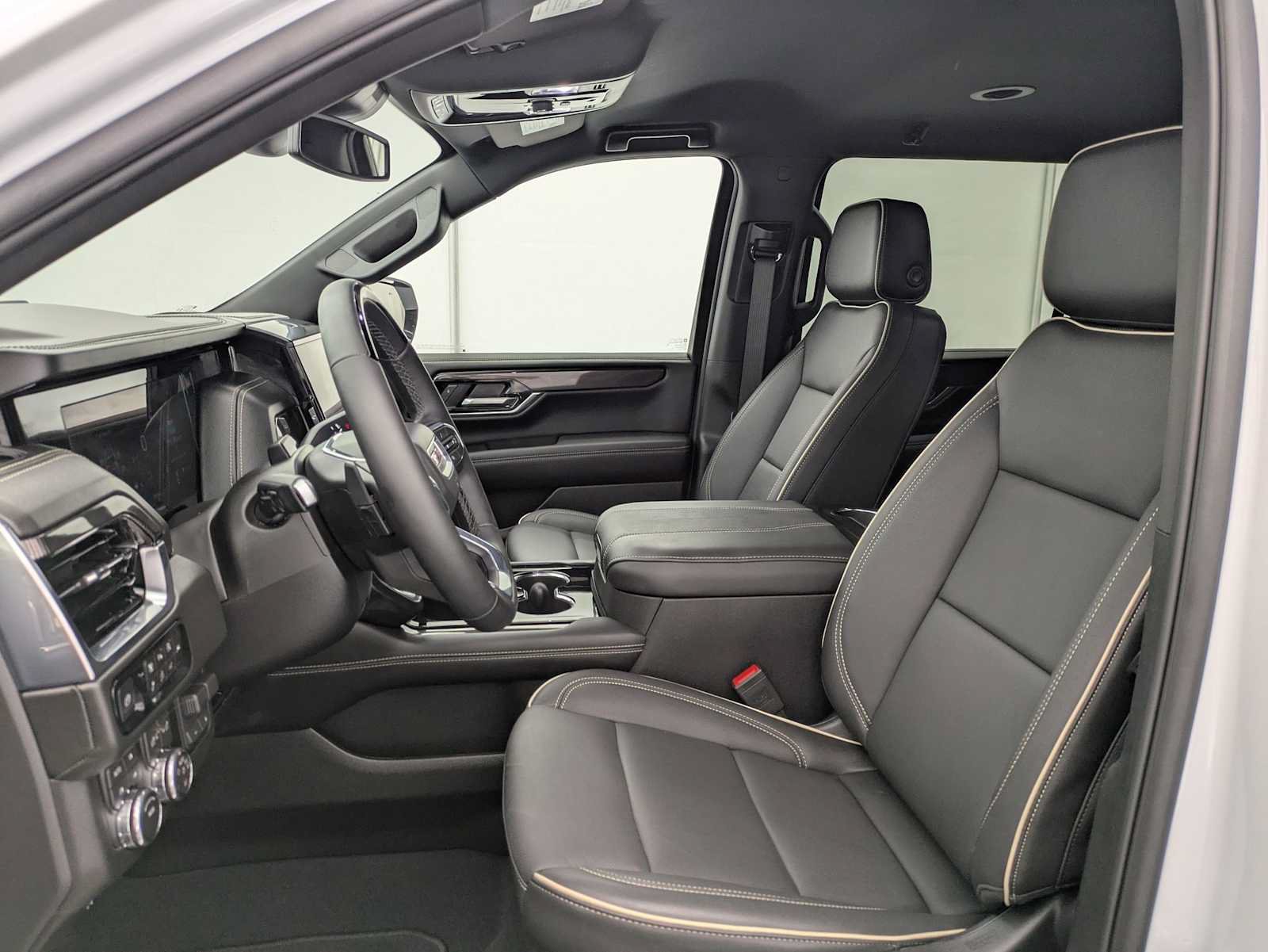 Used 2026 GMC Yukon XL Elevation AWD/4WD image 19