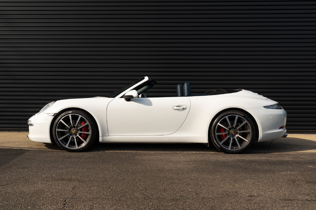 Used 2013 Porsche 911 Carrera S RWD image 2