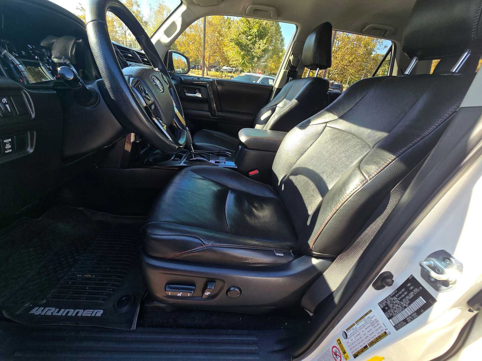 Used 2016 Toyota 4Runner Trail AWD/4WD image 22