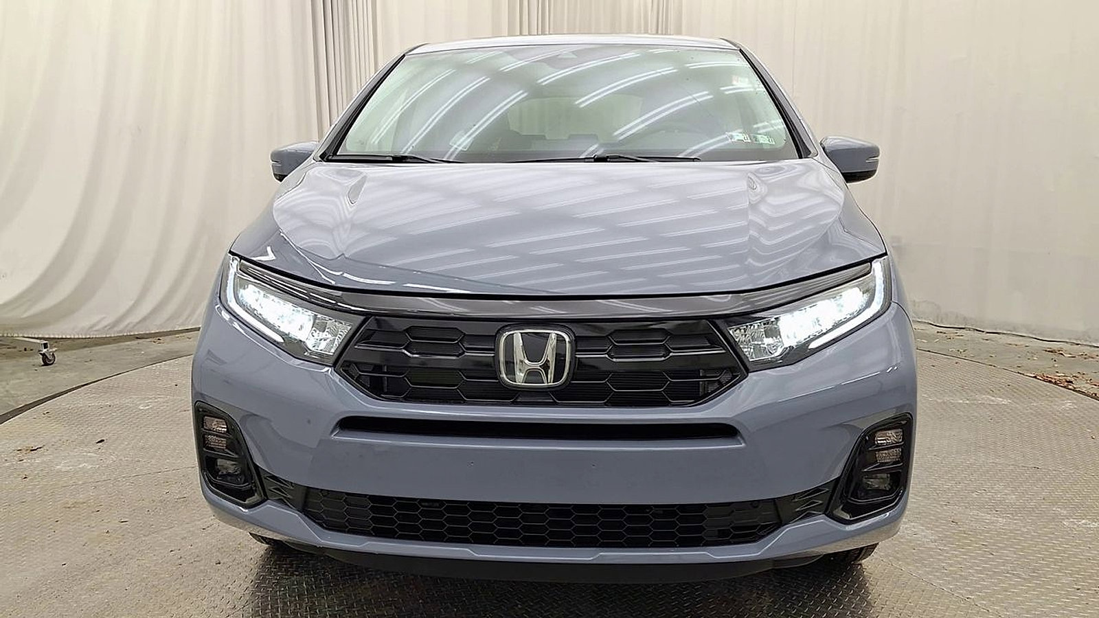 Used 2026 Honda Odyssey Elite image 6