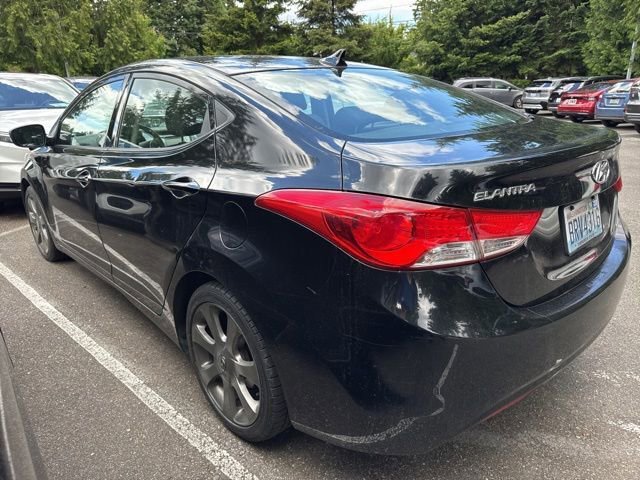 Used 2013 Hyundai Elantra Limited w/ Technology Pkg FWD image 3