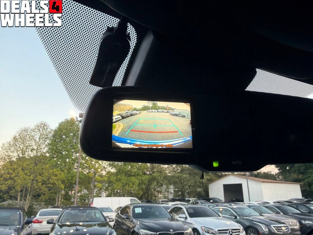 Used 2018 Toyota C-HR XLE FWD image 22