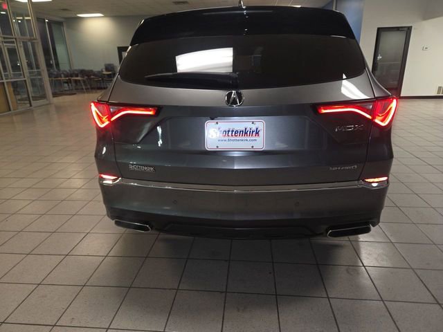 Certified 2023 Acura MDX SH-AWD w/ Advance Package image 7