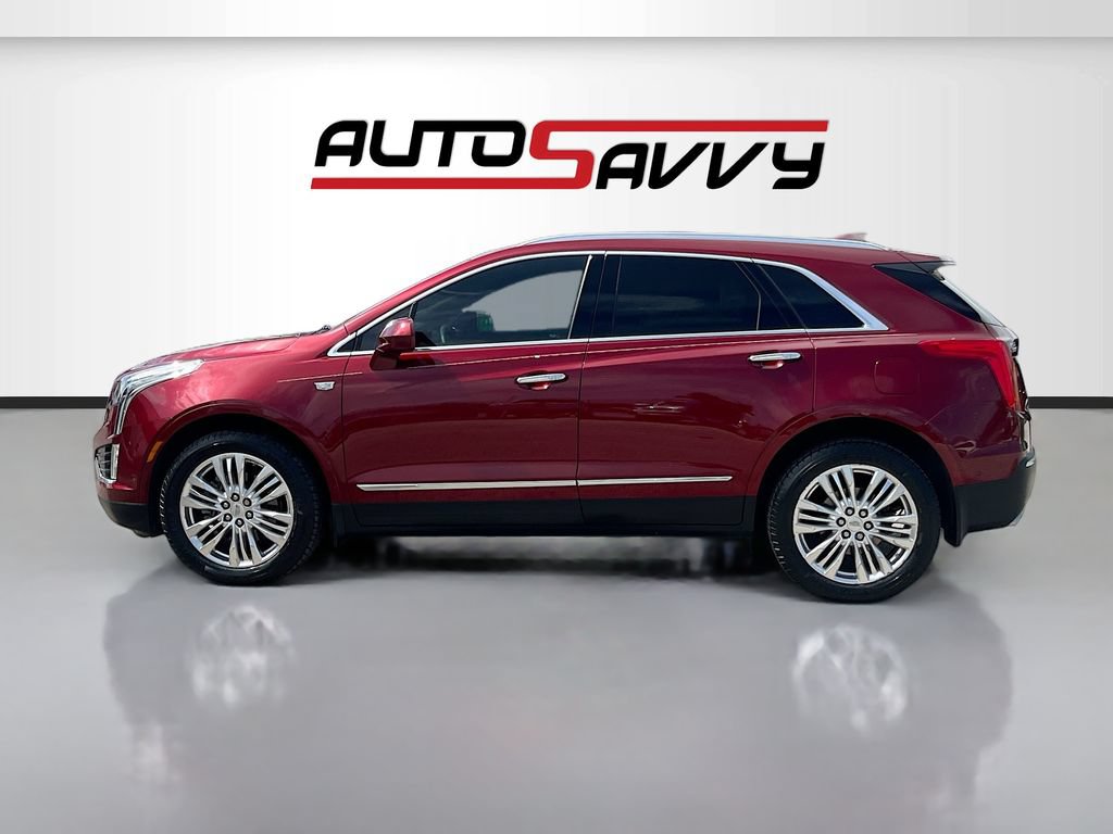 Used 2017 Cadillac XT5 Premium Luxury w/ Driver Assist Package FWD image 4