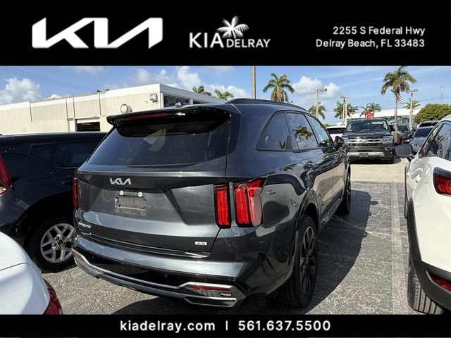 Used 2023 Kia Sorento SX image 2