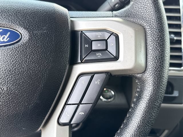Used 2016 Ford F150 Lariat RWD image 41