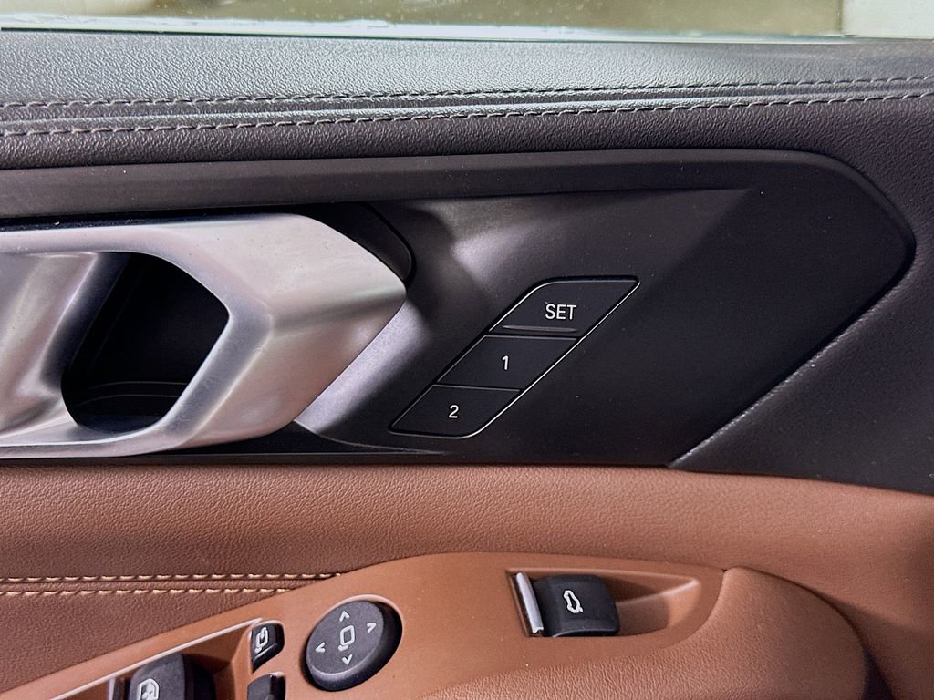 Used 2024 BMW X5 xDrive40i w/ Parking Assistance Package image 20