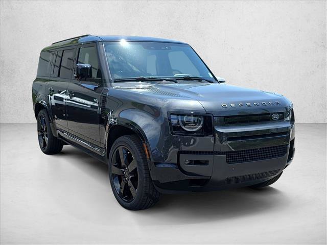 New 2026 Land Rover Defender 130 X-Dynamic SE AWD/4WD image 3