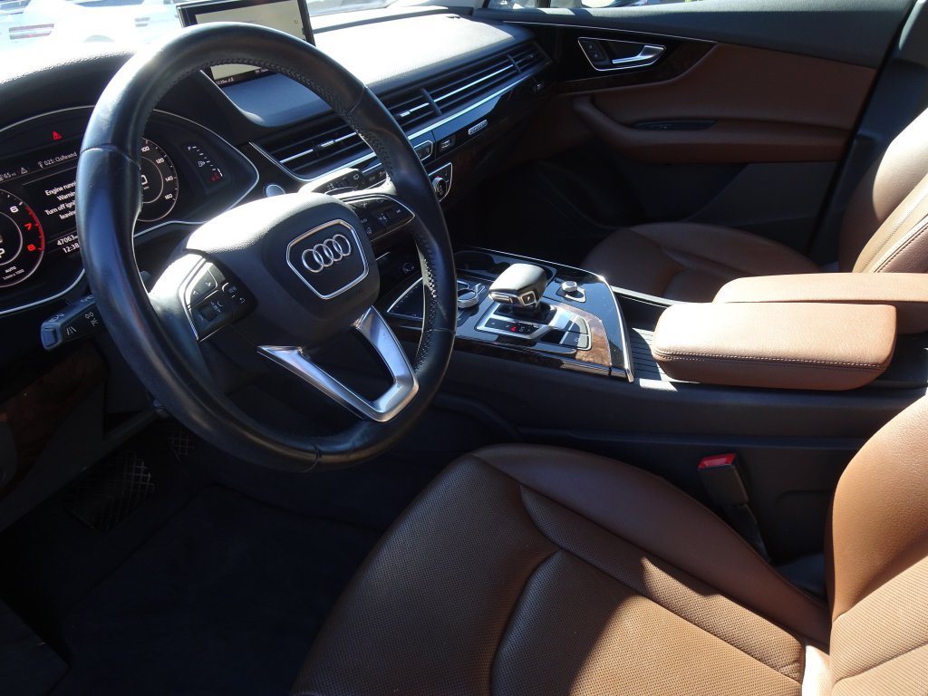 Used 2017 Audi Q7 3.0T Premium Plus AWD/4WD image 13