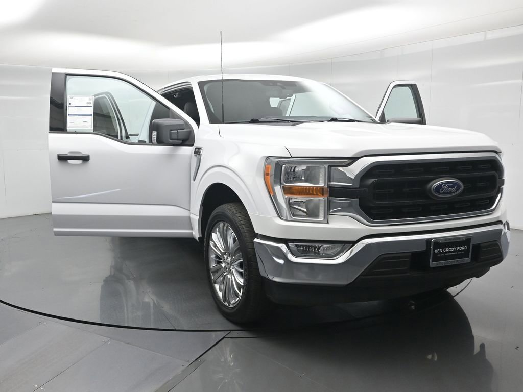 Certified 2021 Ford F150 XLT w/ Equipment Group 301A Mid image 31