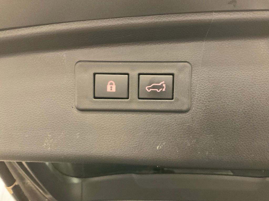 Used 2021 Subaru Outback Limited image 27