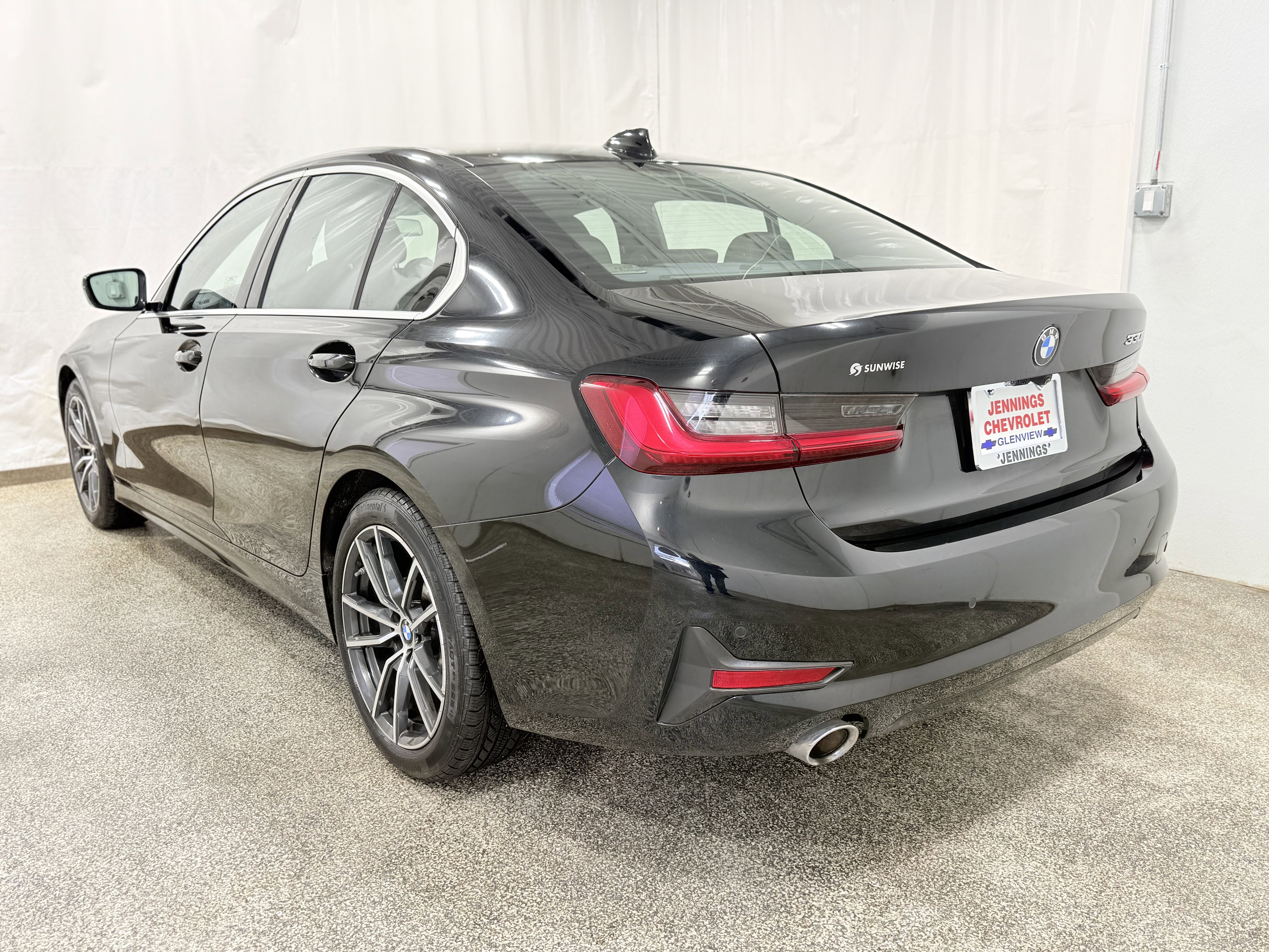 Used 2021 BMW 330i Sedan w/ Convenience Package image 6