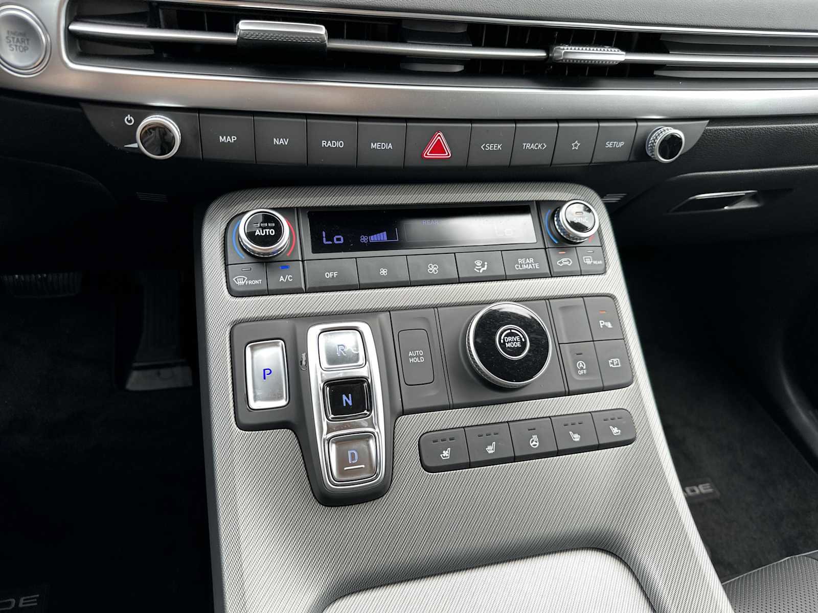 Used 2025 Hyundai Palisade SEL FWD image 22