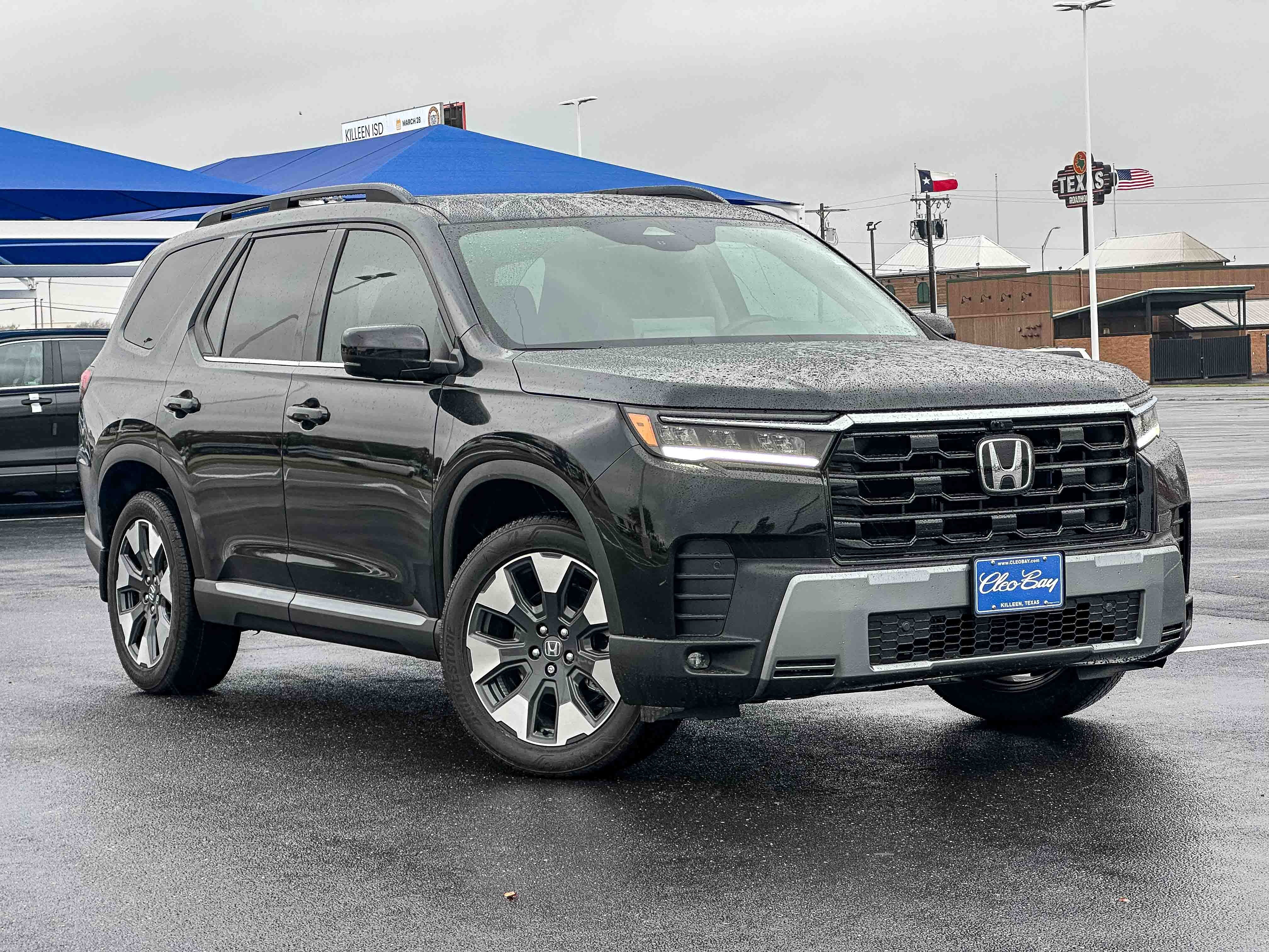 New 2026 Honda Pilot Elite image 2