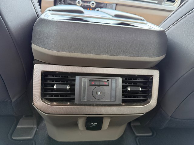 Used 2026 Ford F450 Platinum w/ Platinum Plus Package AWD/4WD image 32