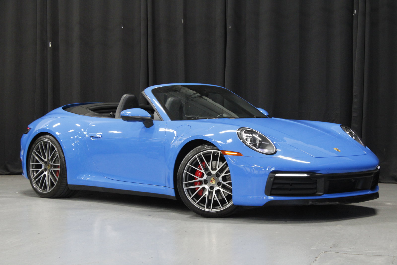 Used 2022 Porsche 911 Carrera 4S AWD/4WD image 9