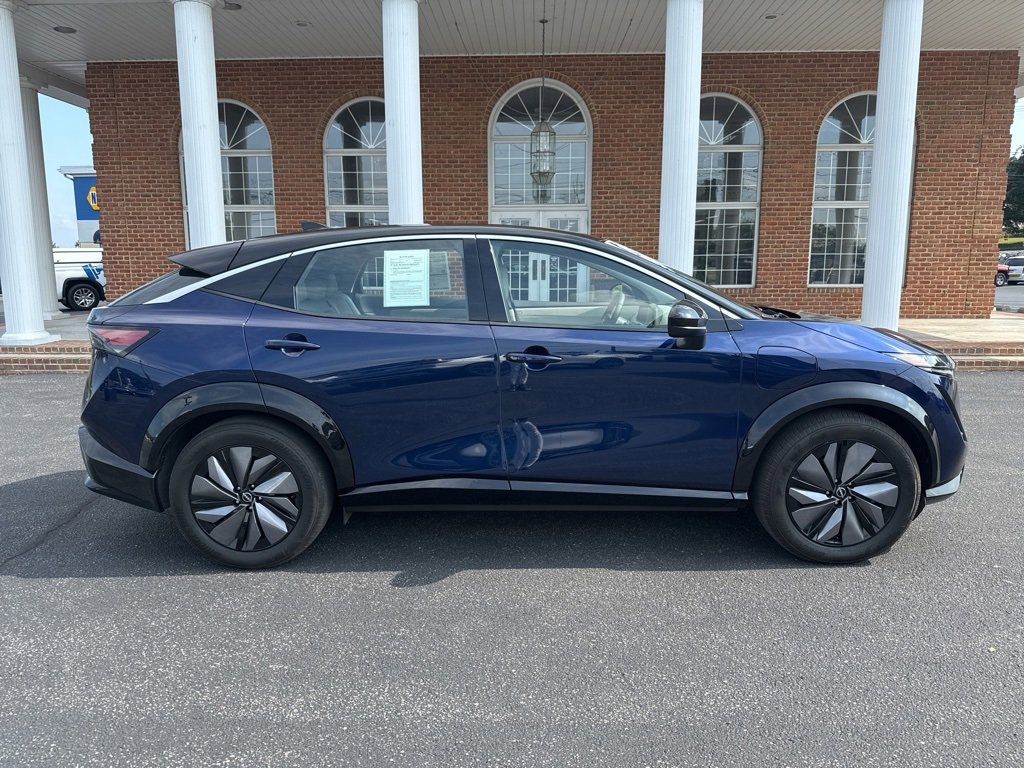 Used 2023 Nissan Ariya FWD image 6
