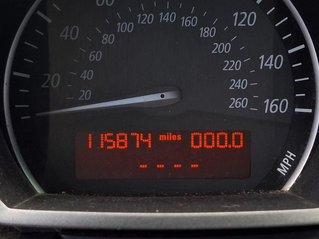 Used 2003 BMW Z4 2.5i RWD image 14