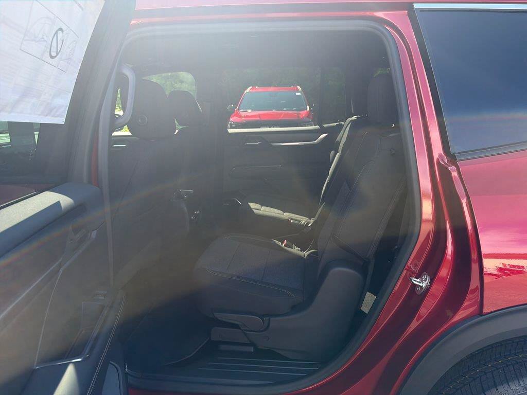 New 2026 GMC Acadia Elevation AWD/4WD image 20
