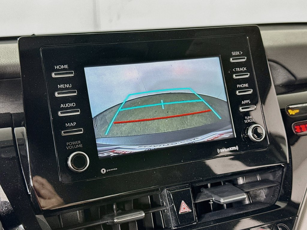 Used 2021 Toyota Camry LE FWD image 10