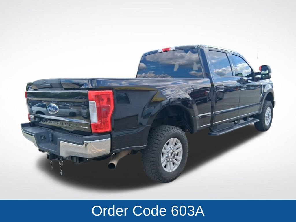 Used 2017 Ford F250 XLT w/ FX4 Off-Road Package AWD/4WD image 8