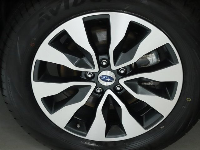 Used 2024 Subaru Outback Touring AWD/4WD image 37