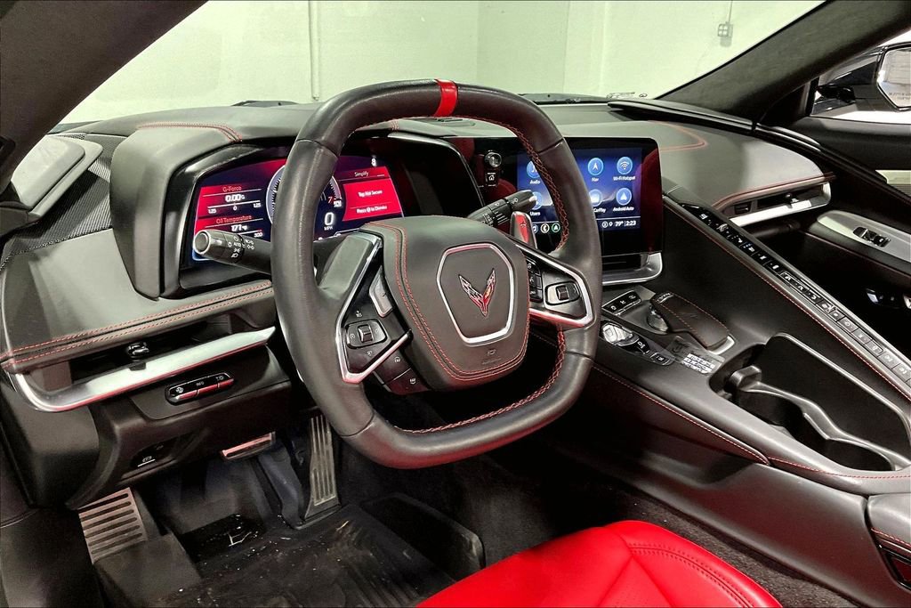 Used 2023 Chevrolet Corvette Stingray Premium Conv w/ Z51 Performance Package RWD image 15