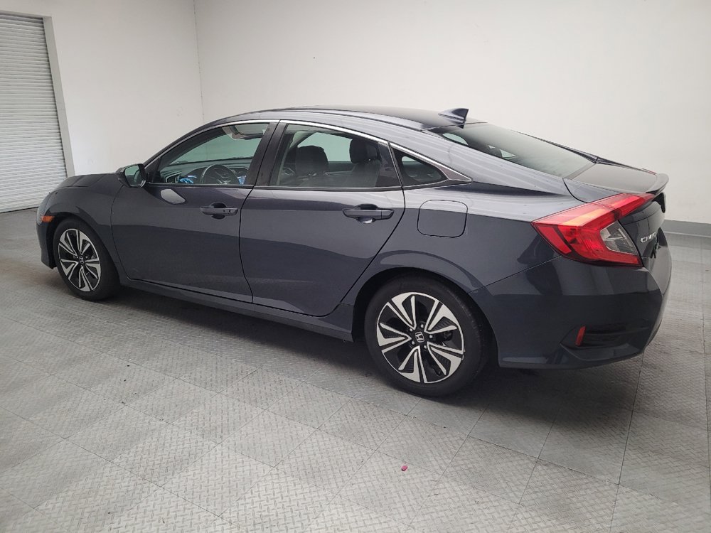 Used 2017 Honda Civic EX-L image 3