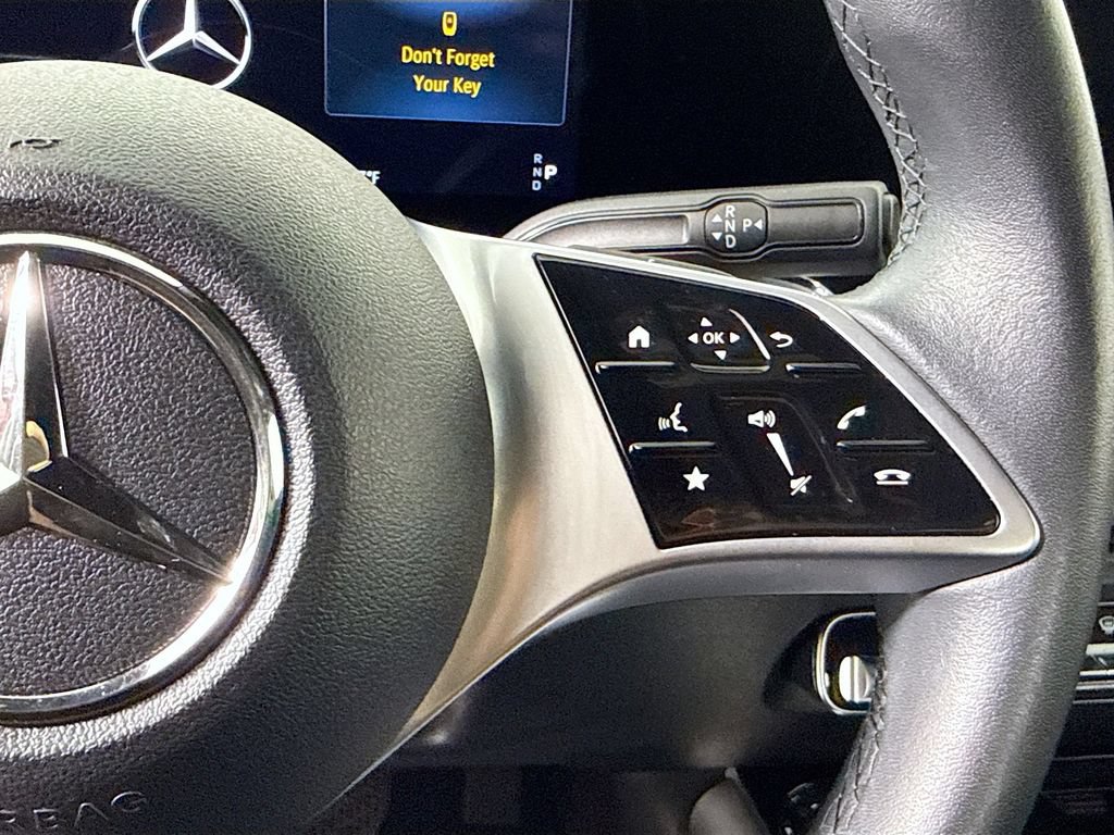 Certified 2025 Mercedes-Benz GLB 250 image 12