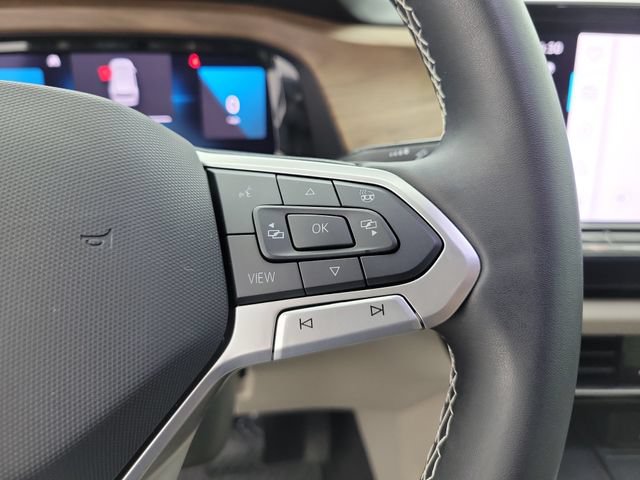 Used 2024 Volkswagen Atlas SE FWD image 25