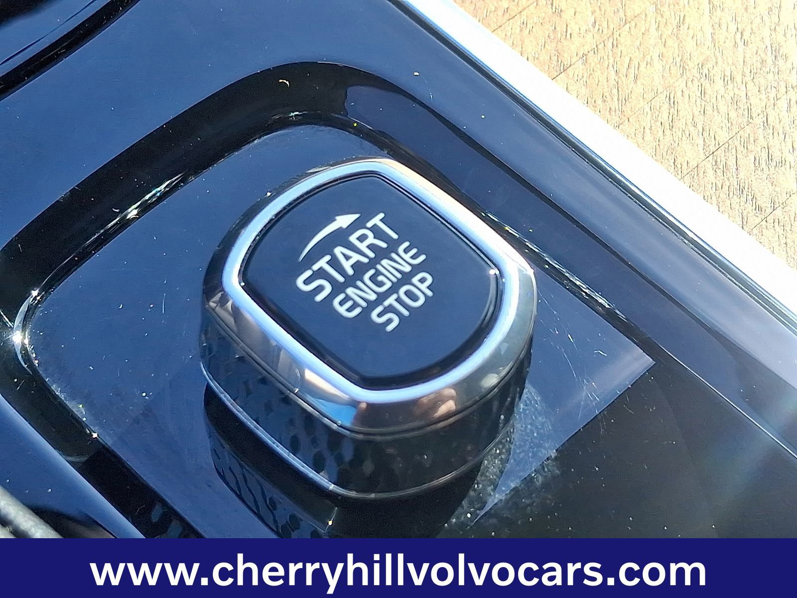 Certified 2024 Volvo XC90 B6 Plus w/ Protection Package Premier image 24