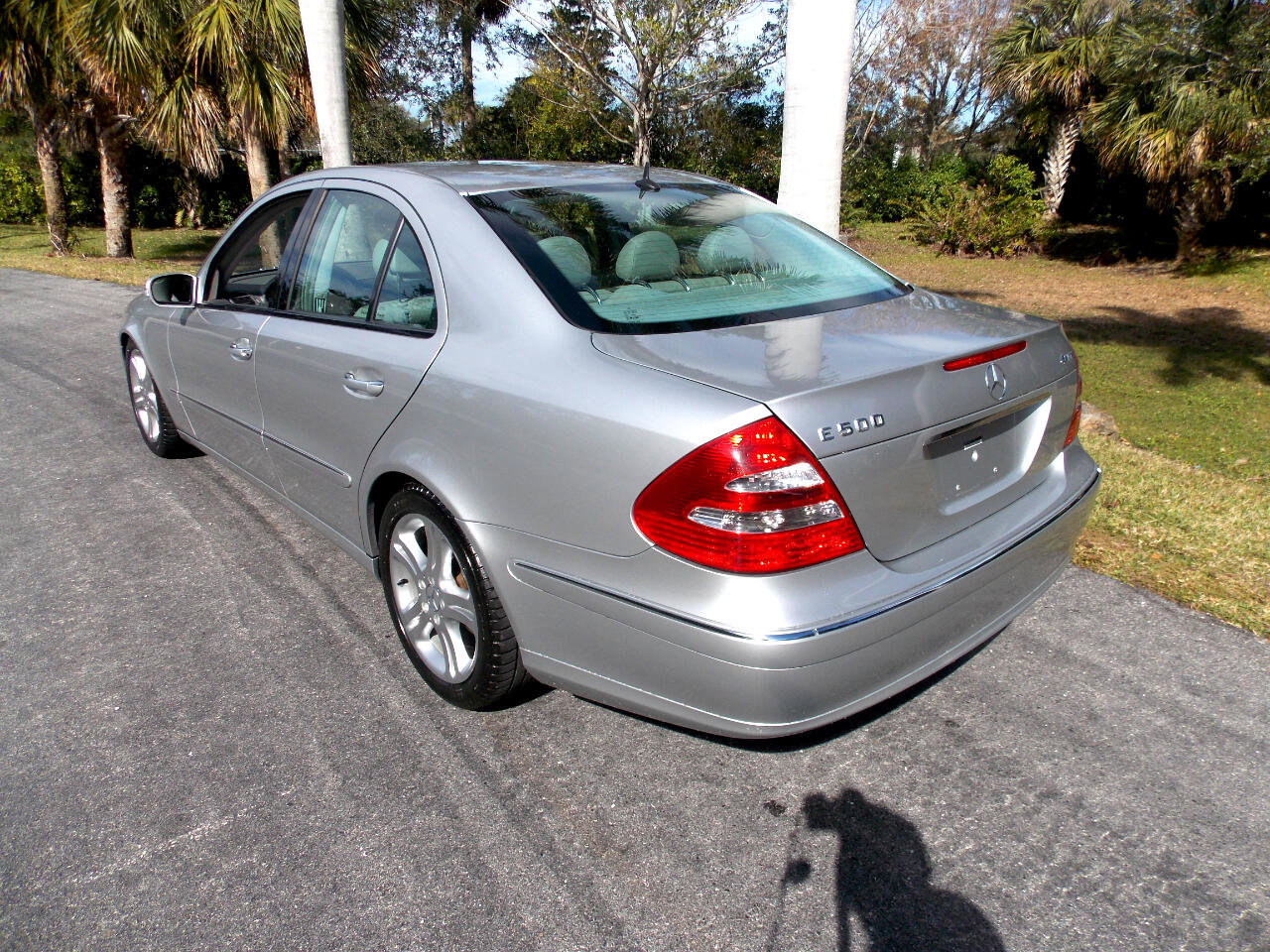 Used 2005 Mercedes-Benz E 500 4MATIC Sedan image 4