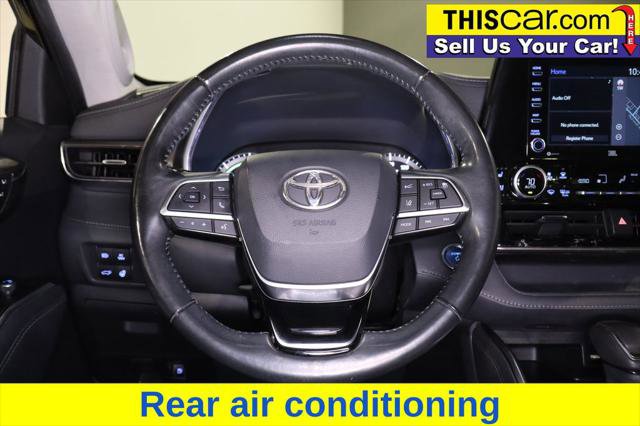 Used 2021 Toyota Highlander Limited image 14