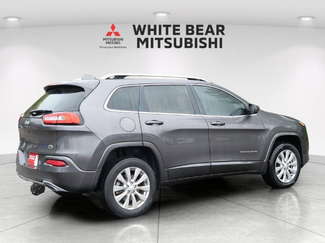 Used 2018 Jeep Cherokee Overland w/ Heavy Duty Protection Group AWD/4WD image 5