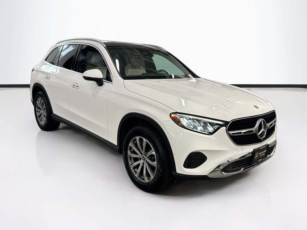 Certified 2026 Mercedes-Benz GLC 300 4MATIC image 3