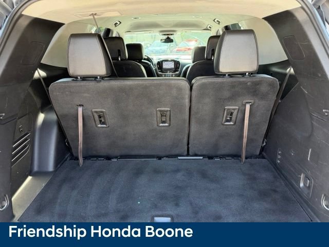 Used 2018 Chevrolet Traverse Premier w/ Driver Confidence II Package FWD image 39